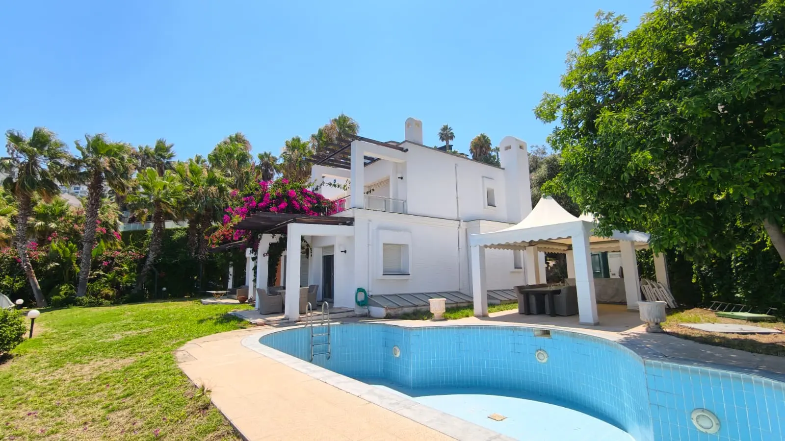 Real estate in Yalikavak